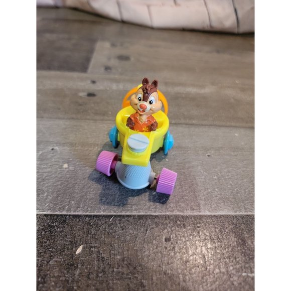 Chip Dale Disney makeshift knitting car toy figure thread - Picture 2 of 4